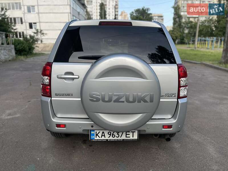 Внедорожник / Кроссовер Suzuki Grand Vitara 2007 в Киеве