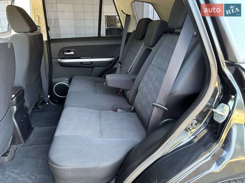 Внедорожник / Кроссовер Suzuki Grand Vitara 2016 в Днепре