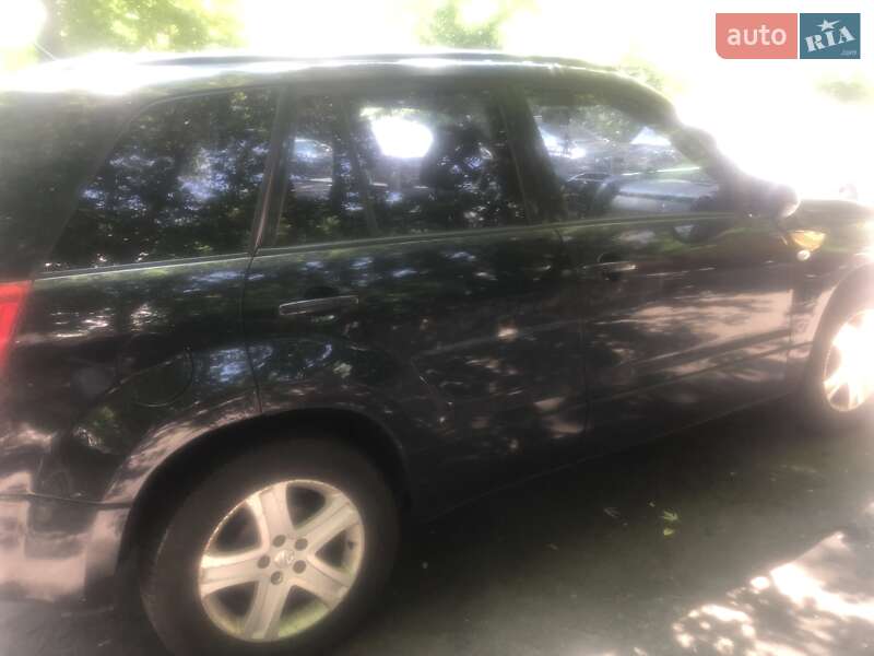 Внедорожник / Кроссовер Suzuki Grand Vitara 2006 в Киеве фото 2 Внедорожник / Кроссовер Suzuki Grand Vitara 2006 в Киеве