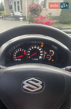 Внедорожник / Кроссовер Suzuki Grand Vitara 2005 в 