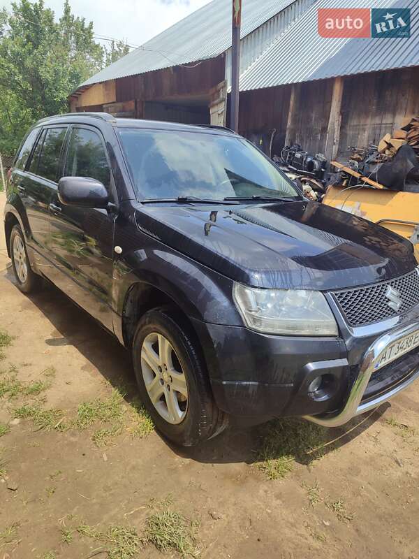 Позашляховик / Кросовер Suzuki Grand Vitara 2007 в Косові