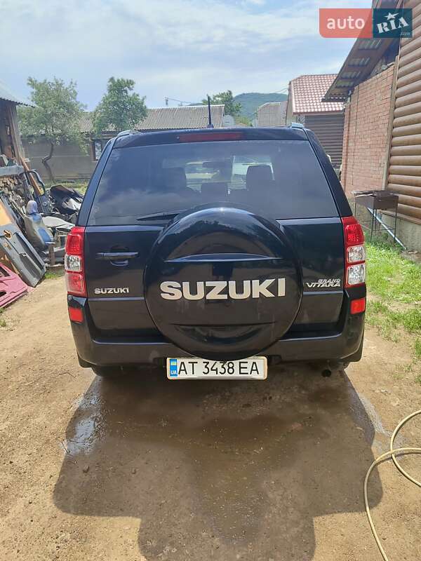 Позашляховик / Кросовер Suzuki Grand Vitara 2007 в Косові