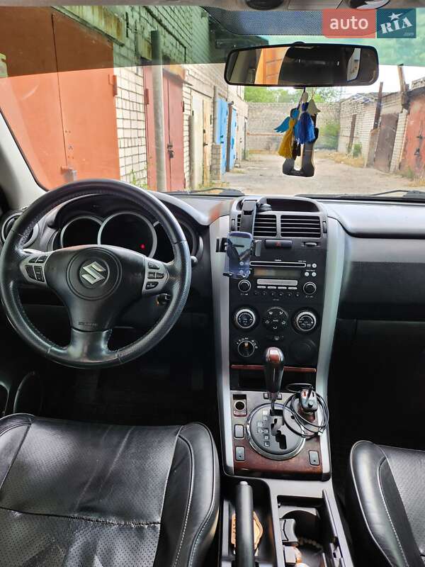 Позашляховик / Кросовер Suzuki Grand Vitara 2006 в Дніпрі