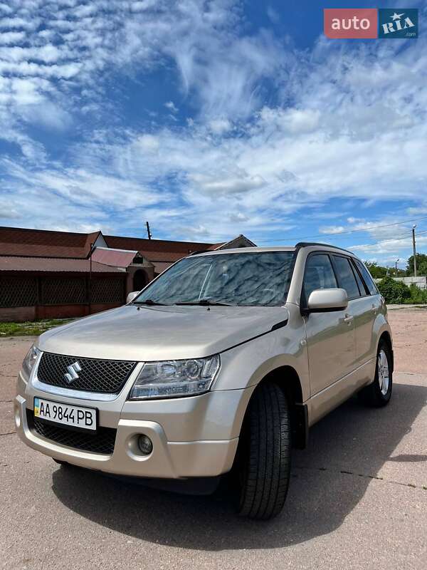 Внедорожник / Кроссовер Suzuki Grand Vitara 2006 в Прилуках