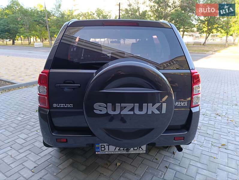 Позашляховик / Кросовер Suzuki Grand Vitara 2017 в Миколаєві