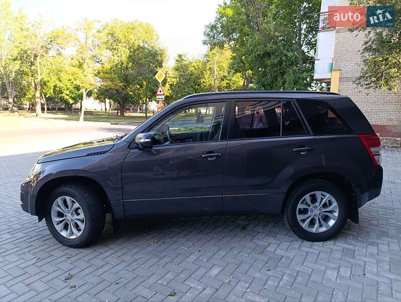 Позашляховик / Кросовер Suzuki Grand Vitara 2017 в Миколаєві