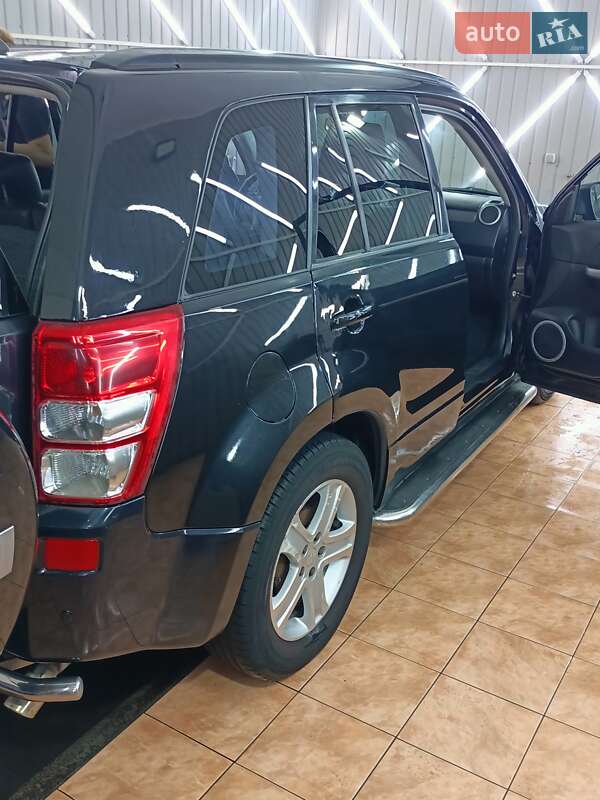 Внедорожник / Кроссовер Suzuki Grand Vitara 2006 в Киеве