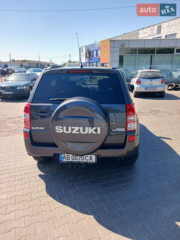 Позашляховик / Кросовер Suzuki Grand Vitara 2010 в Вінниці