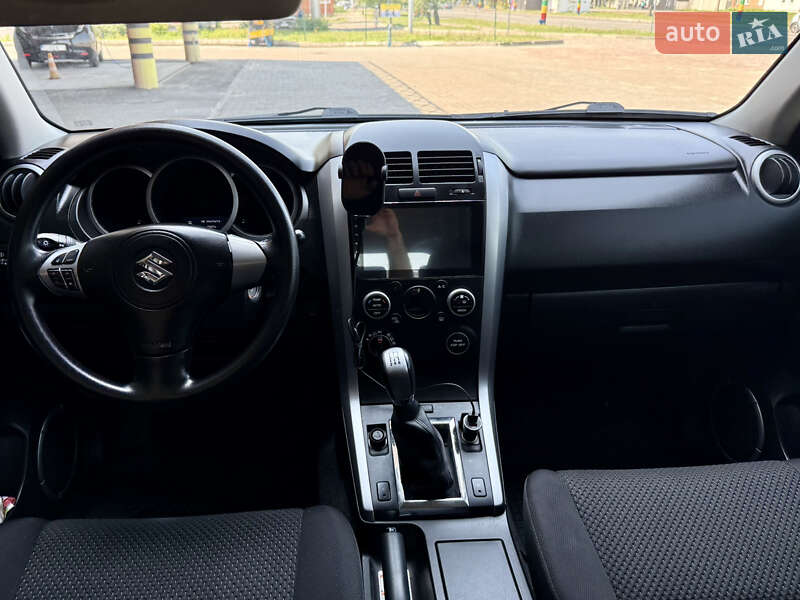 Позашляховик / Кросовер Suzuki Grand Vitara 2008 в Харкові