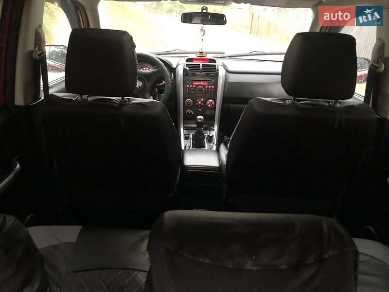 Внедорожник / Кроссовер Suzuki Grand Vitara 2006 в Надворной
