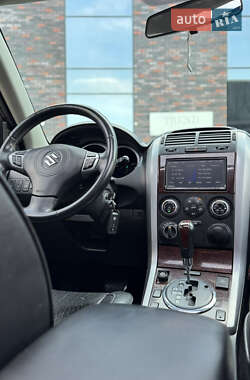Внедорожник / Кроссовер Suzuki Grand Vitara 2005 в 