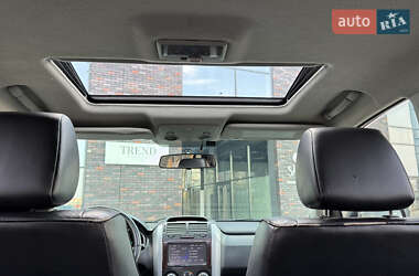 Внедорожник / Кроссовер Suzuki Grand Vitara 2005 в 