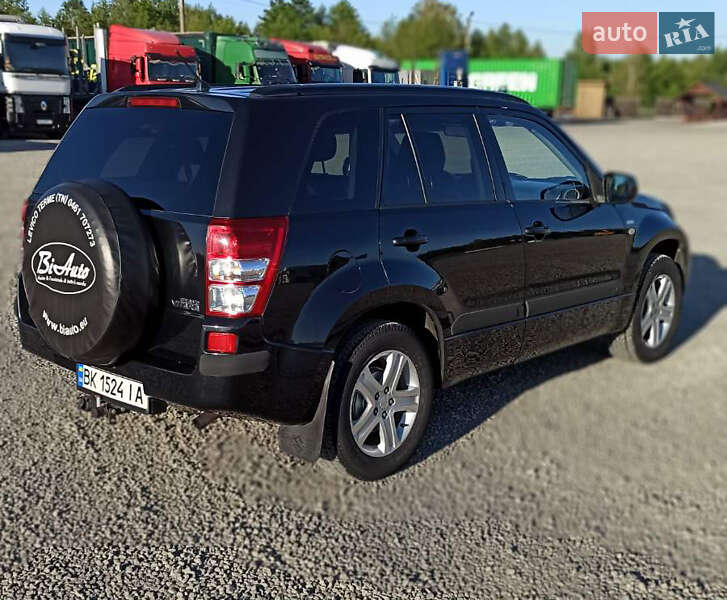 Позашляховик / Кросовер Suzuki Grand Vitara 2006 в Рокитному фото 2 Позашляховик / Кросовер Suzuki Grand Vitara 2006 в Рокитному