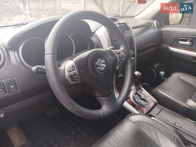 Позашляховик / Кросовер Suzuki Grand Vitara 2006 в Шептицькому