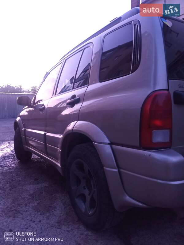 Suzuki Grand Vitara 2004