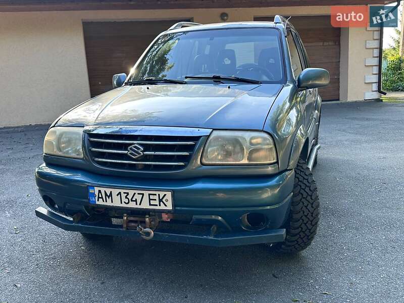Внедорожник / Кроссовер Suzuki Grand Vitara 2004 в Городнице