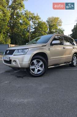 Внедорожник / Кроссовер Suzuki Grand Vitara 2006 в Киеве