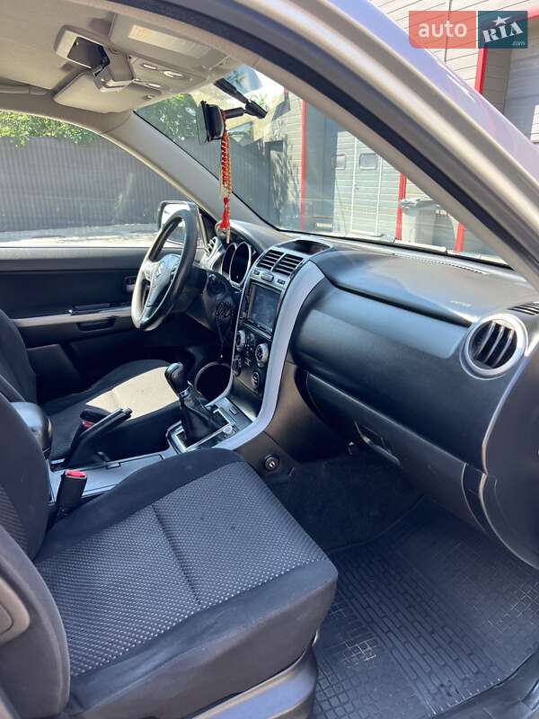 Внедорожник / Кроссовер Suzuki Grand Vitara 2007 в Черновцах