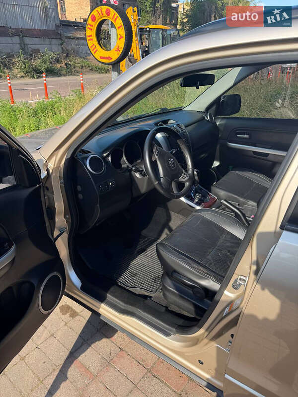 Внедорожник / Кроссовер Suzuki Grand Vitara 2007 в Киеве