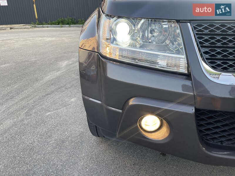 Внедорожник / Кроссовер Suzuki Grand Vitara 2008 в Ирпене