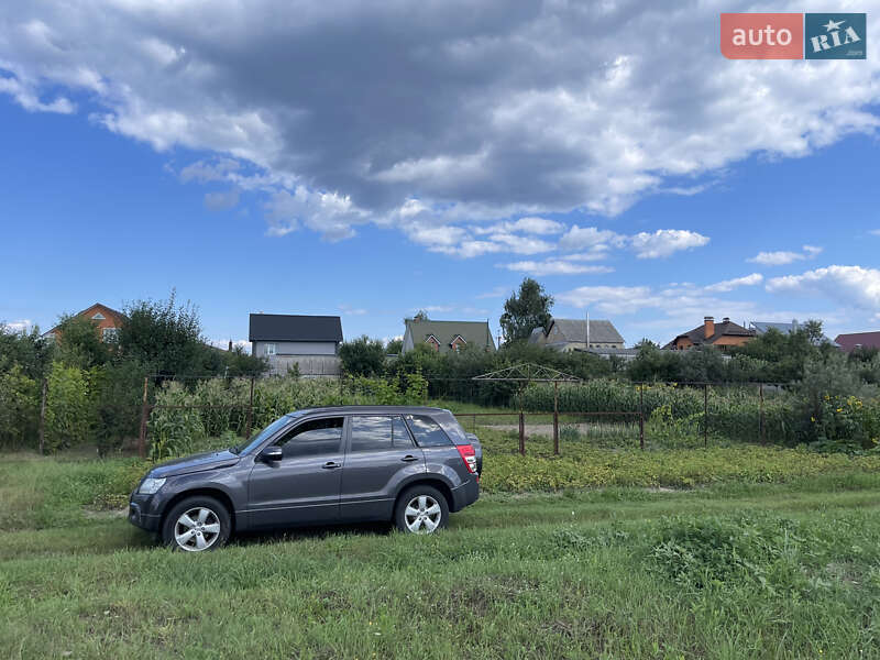 Внедорожник / Кроссовер Suzuki Grand Vitara 2008 в Ирпене