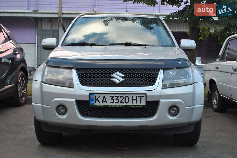 Внедорожник / Кроссовер Suzuki Grand Vitara 2008 в Киеве