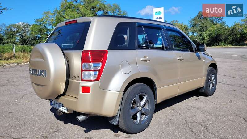 Внедорожник / Кроссовер Suzuki Grand Vitara 2006 в Черкассах
