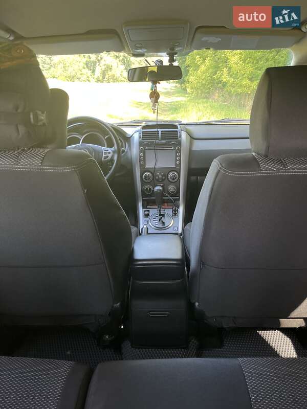 Внедорожник / Кроссовер Suzuki Grand Vitara 2007 в Мене