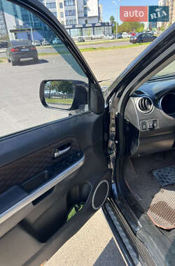 Позашляховик / Кросовер Suzuki Grand Vitara 2006 в  фото 9 Позашляховик / Кросовер Suzuki Grand Vitara 2006 в