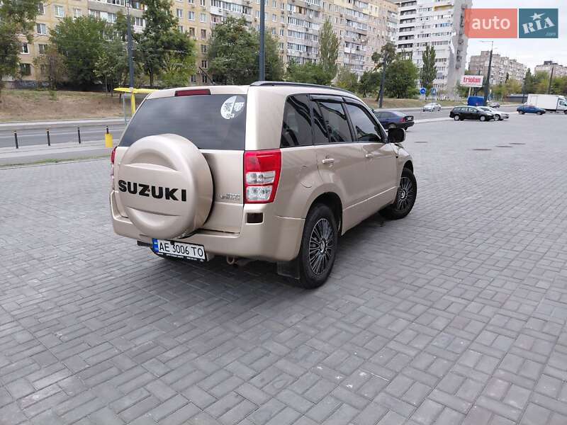Внедорожник / Кроссовер Suzuki Grand Vitara 2006 в Днепре