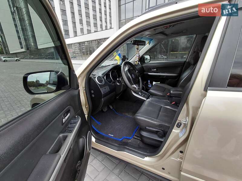 Внедорожник / Кроссовер Suzuki Grand Vitara 2006 в Днепре