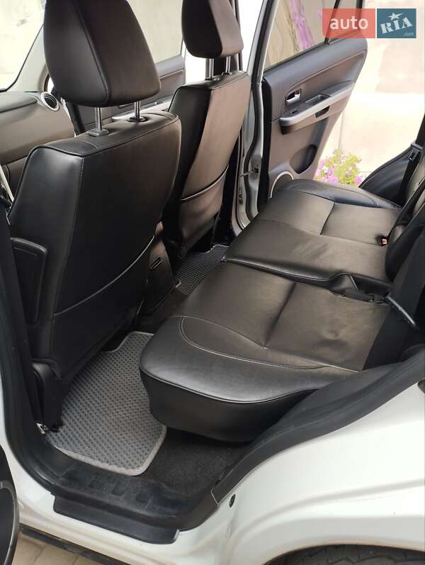 Внедорожник / Кроссовер Suzuki Grand Vitara 2008 в Харькове фото 21 Внедорожник / Кроссовер Suzuki Grand Vitara 2008 в Харькове