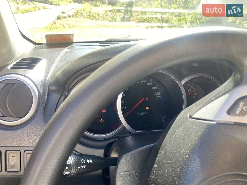 Внедорожник / Кроссовер Suzuki Grand Vitara 2008 в Полтаве фото 14 Внедорожник / Кроссовер Suzuki Grand Vitara 2008 в Полтаве