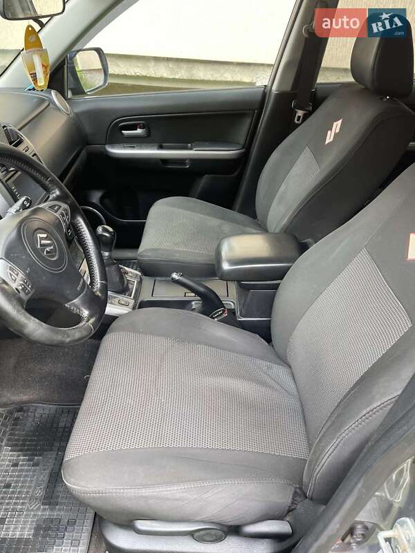 Внедорожник / Кроссовер Suzuki Grand Vitara 2009 в Черновцах фото 6 Внедорожник / Кроссовер Suzuki Grand Vitara 2009 в Черновцах
