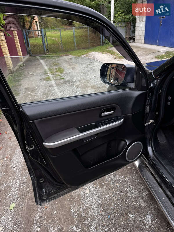 Внедорожник / Кроссовер Suzuki Grand Vitara 2010 в Городке фото 22 Внедорожник / Кроссовер Suzuki Grand Vitara 2010 в Городке