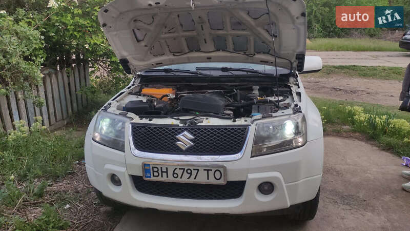 Внедорожник / Кроссовер Suzuki Grand Vitara 2007 в Белгороде-Днестровском фото 9 Внедорожник / Кроссовер Suzuki Grand Vitara 2007 в Белгороде-Днестровском