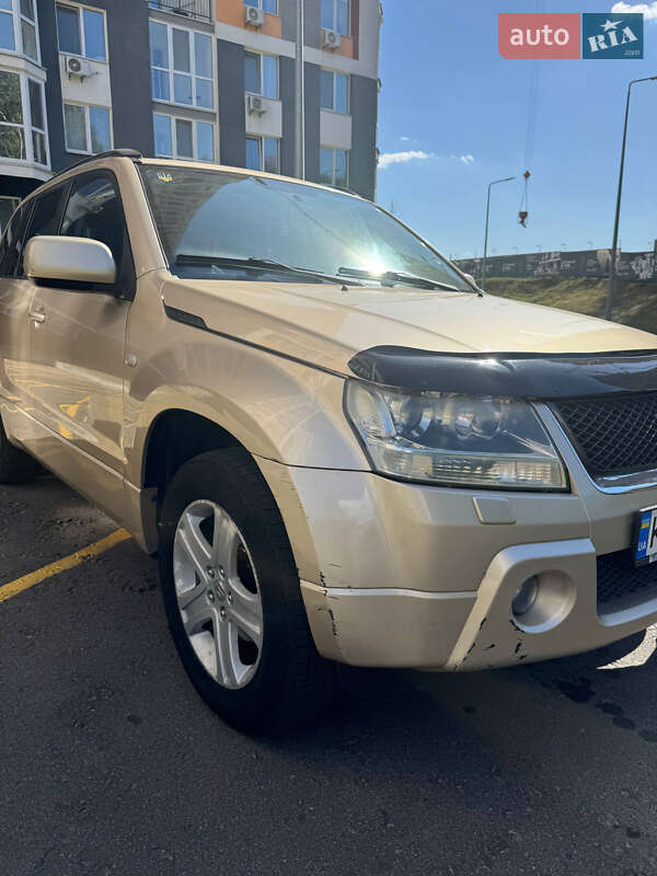 Позашляховик / Кросовер Suzuki Grand Vitara 2007 в Києві