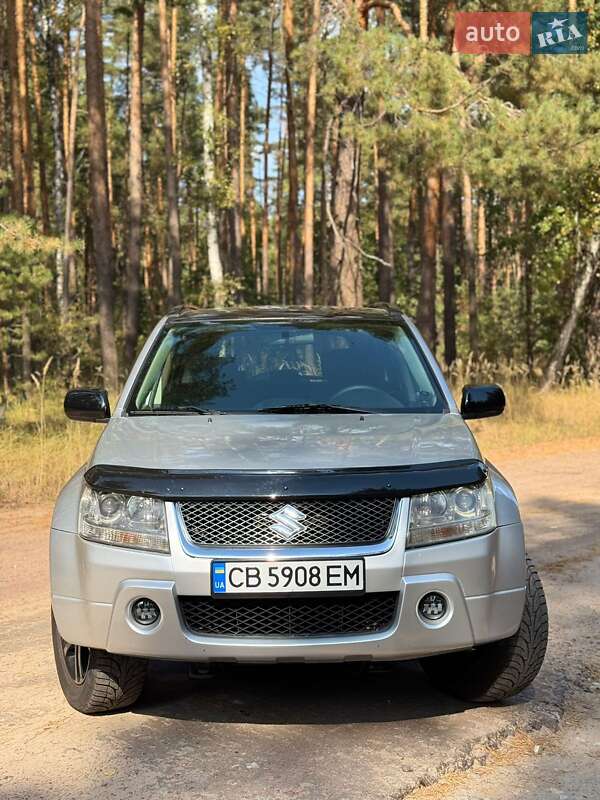 Позашляховик / Кросовер Suzuki Grand Vitara 2006 в Конотопі