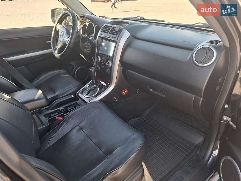 Позашляховик / Кросовер Suzuki Grand Vitara 2006 в Черкасах