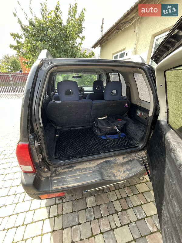 Седан Suzuki Grand Vitara 2004 в Козове