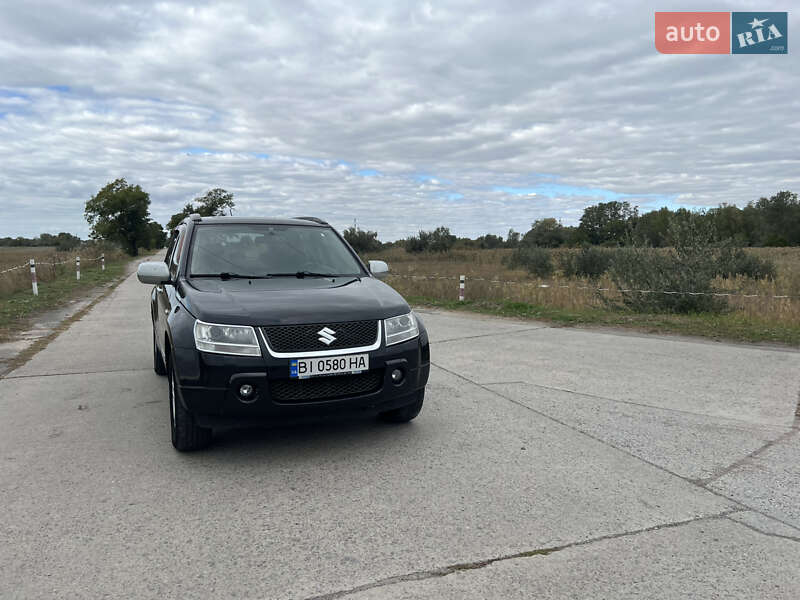 Внедорожник / Кроссовер Suzuki Grand Vitara 2006 в Кременчуге фото Внедорожник / Кроссовер Suzuki Grand Vitara 2006 в Кременчуге