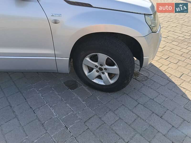 Внедорожник / Кроссовер Suzuki Grand Vitara 2006 в Львове