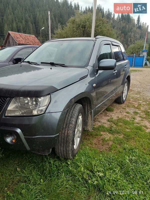 Позашляховик / Кросовер Suzuki Grand Vitara 2007 в Верховині
