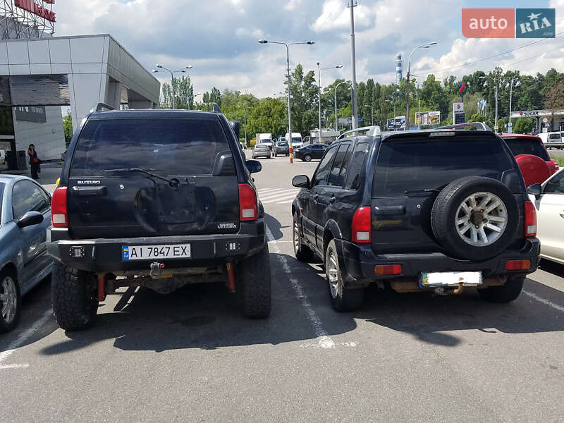 Позашляховик / Кросовер Suzuki Grand Vitara 2003 в Києві