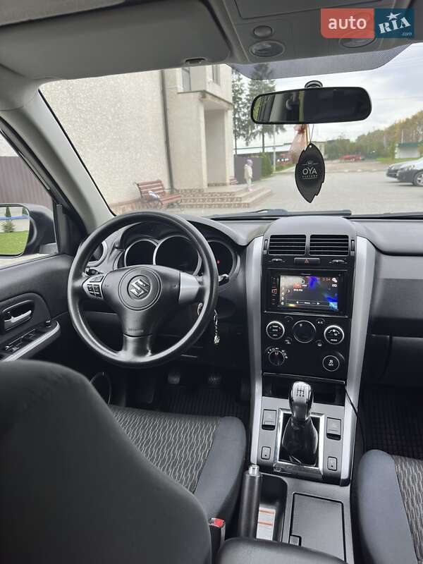 Внедорожник / Кроссовер Suzuki Grand Vitara 2013 в Бучаче