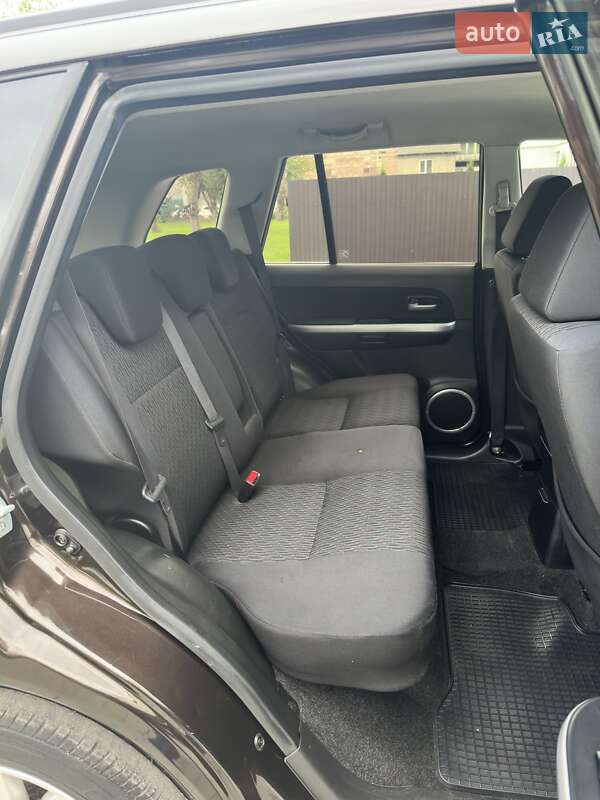 Внедорожник / Кроссовер Suzuki Grand Vitara 2013 в Бучаче