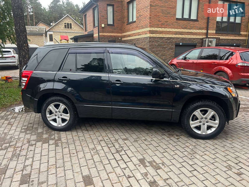 Внедорожник / Кроссовер Suzuki Grand Vitara 2008 в Киеве
