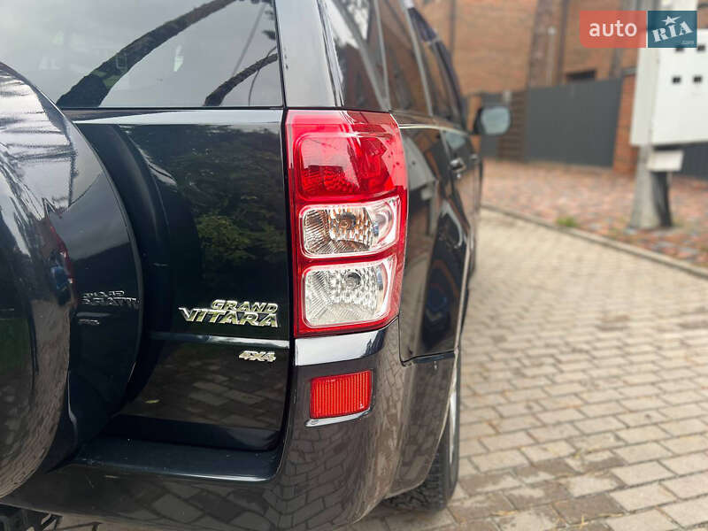 Внедорожник / Кроссовер Suzuki Grand Vitara 2008 в Киеве