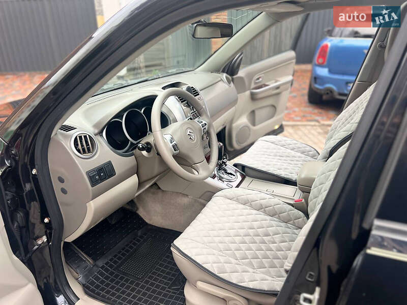 Внедорожник / Кроссовер Suzuki Grand Vitara 2008 в Киеве