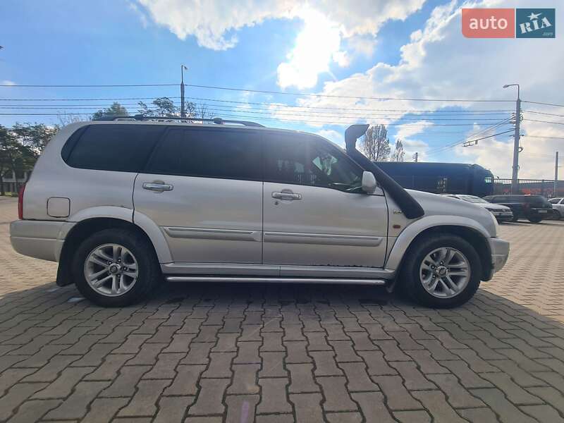 Внедорожник / Кроссовер Suzuki Grand Vitara 2005 в Тернополе фото 4 Внедорожник / Кроссовер Suzuki Grand Vitara 2005 в Тернополе